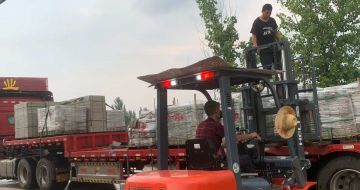 郴州 黄金麻冰裂纹，地铺石装车