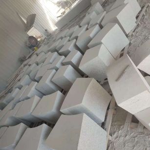 郴州 白麻花岗岩异形坐凳