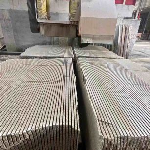 郴州 车间生产日常，黄金麻白麻花岗岩