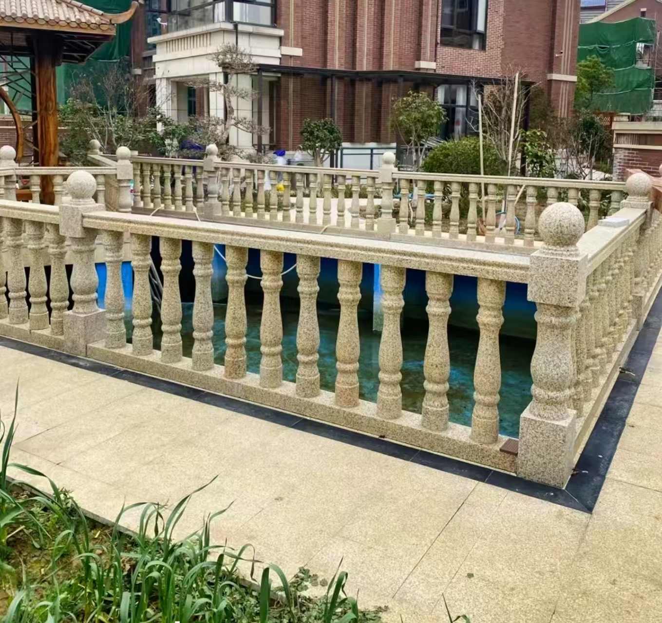 郴州黄金麻花岗岩石材栏杆，扶手，将军柱，花瓶柱