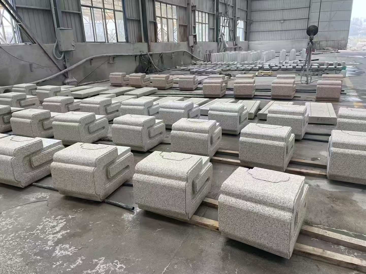 郴州 白麻花岗岩异形加工-石凳，坐凳