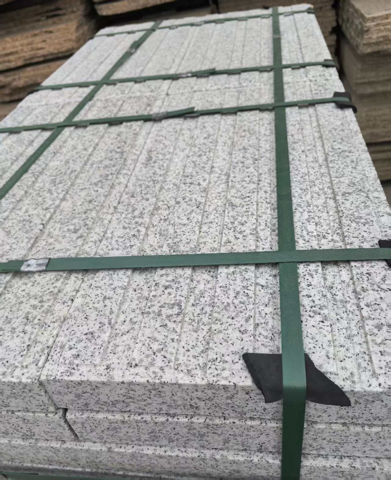 郴州 白麻花岗岩直行盲道石，盲条，地铺石