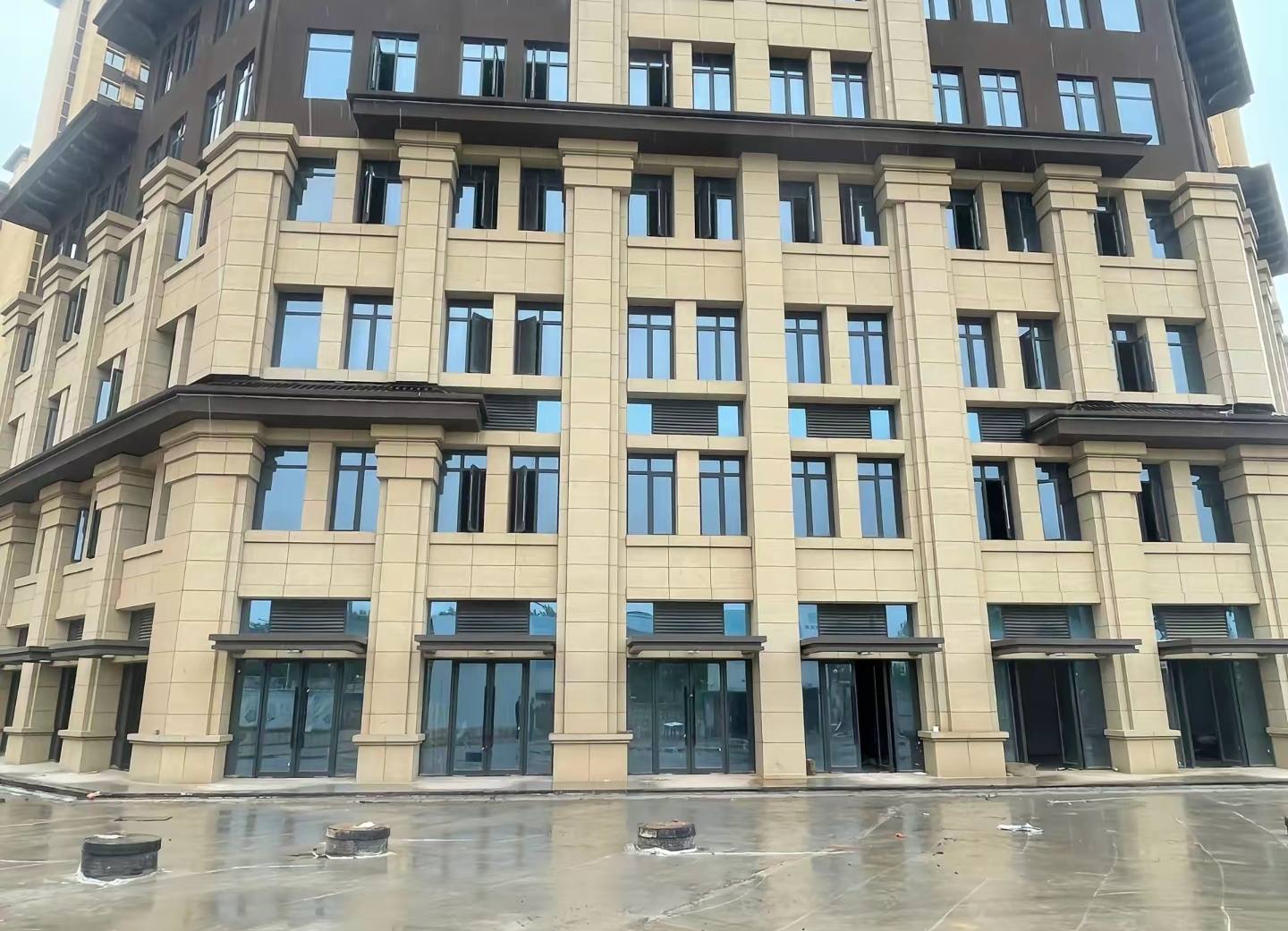 郴州 黄金麻花岗岩荔枝面小区外墙干挂