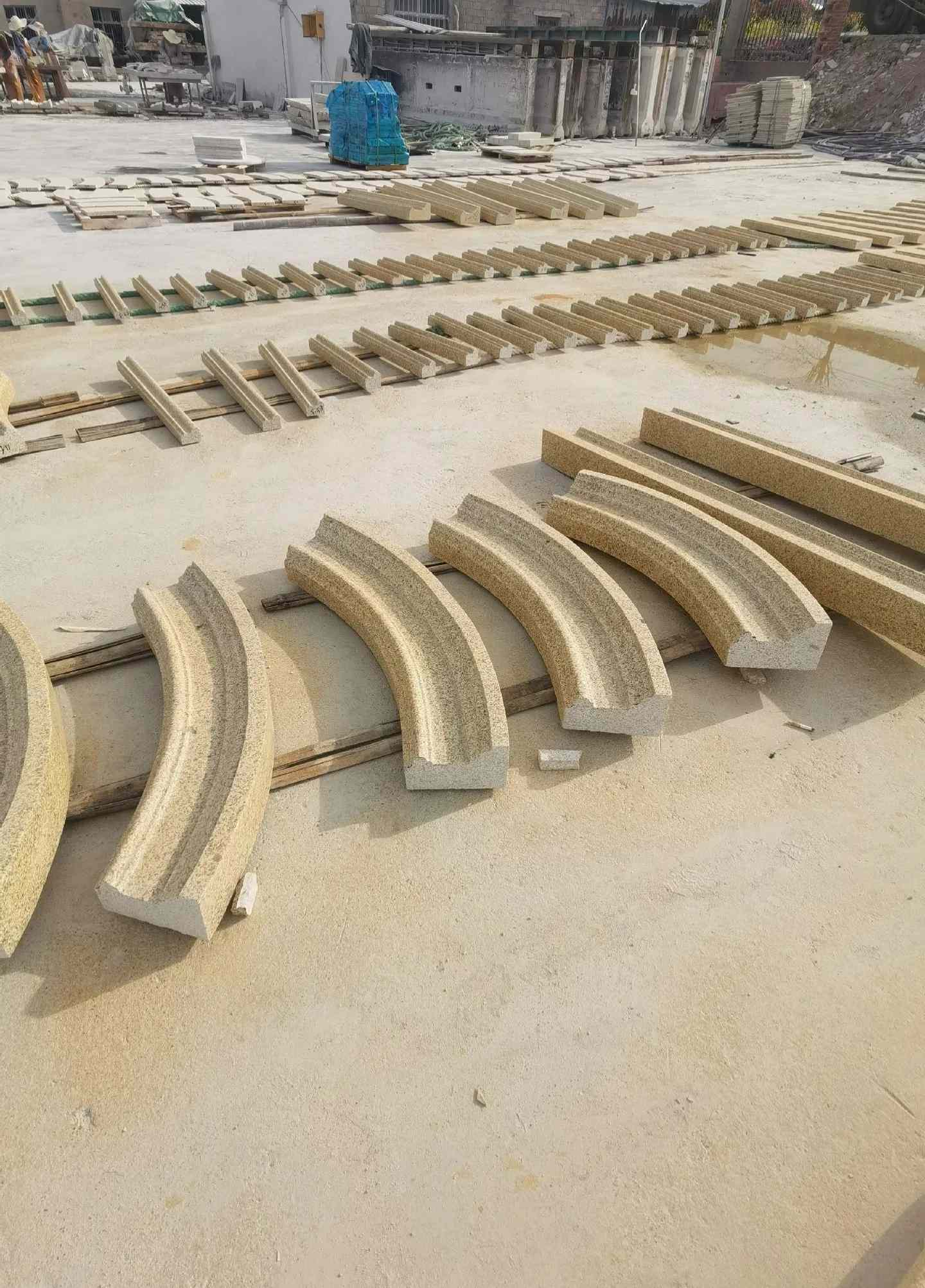 郴州 黄金麻花岗岩别墅线条