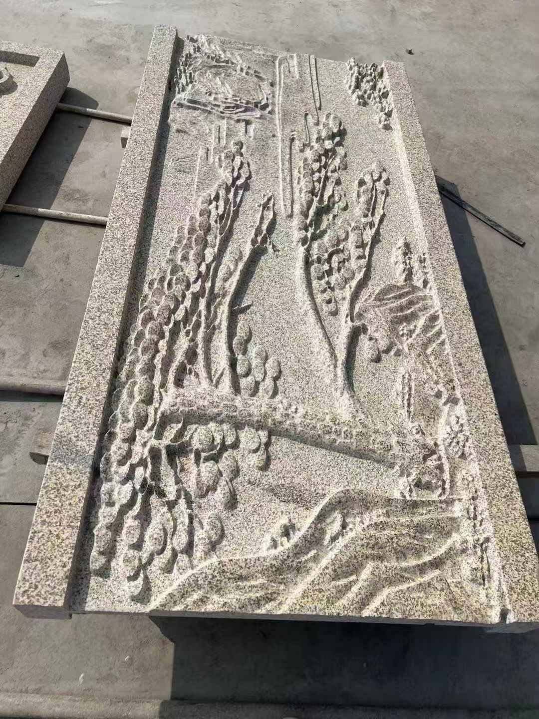 郴州 黄金麻雕刻板浮雕迎客松