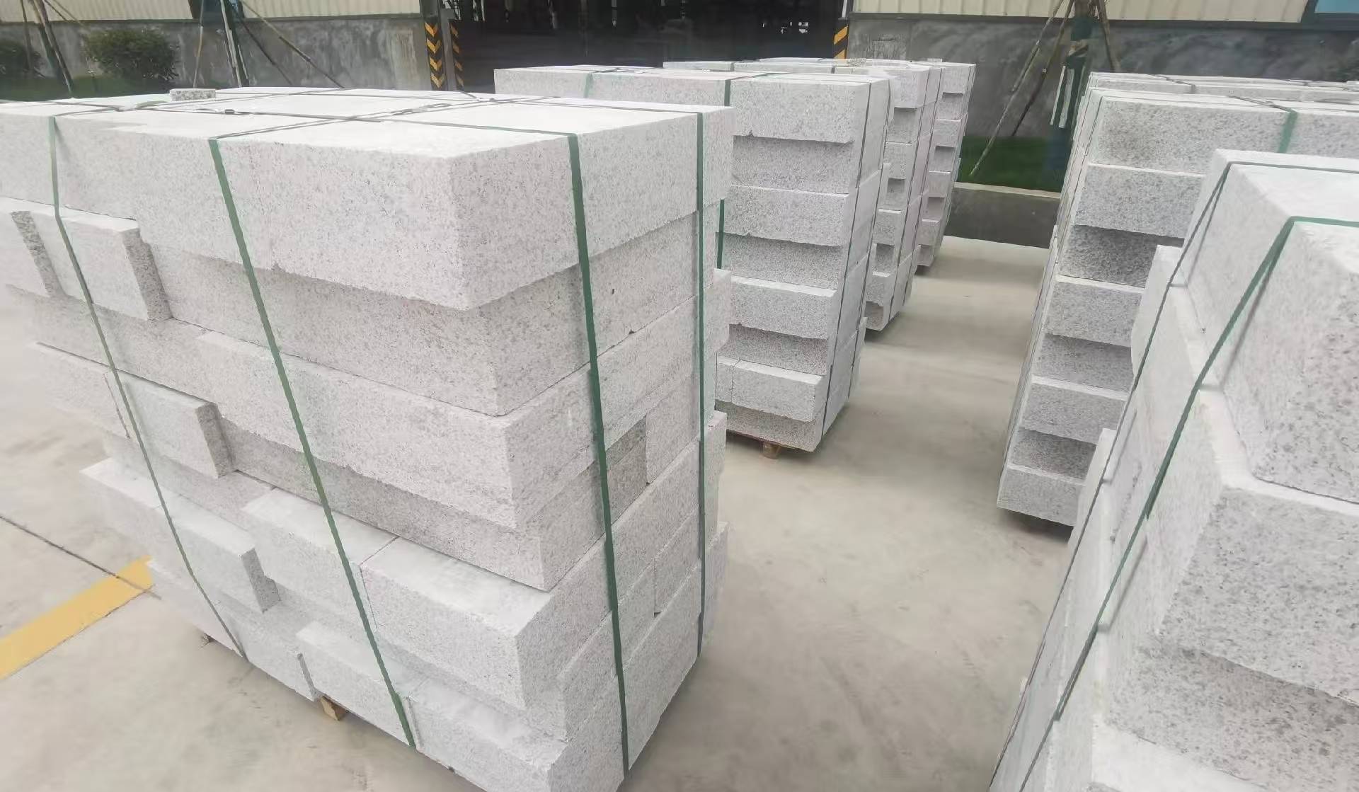 郴州 白麻花岗岩路沿石，立缘石，平缘石，路牙石，道牙石，马路牙子等